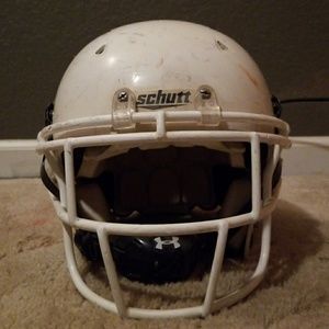 Schutt DNA football helmet